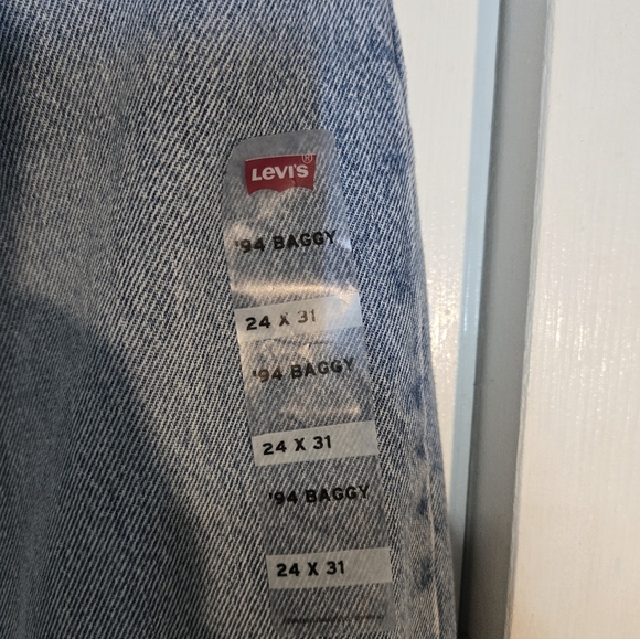 NEW Levis 94 Baggy Jeans 24W - Picture 9 of 10